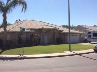 7000 Colony Park Dr, Bakersfield, CA 93313