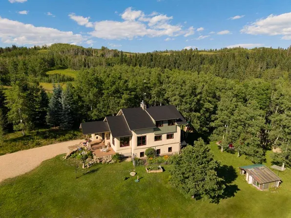 290108 Parkins Rd W #200, Foothills County, AB T0L 1W4