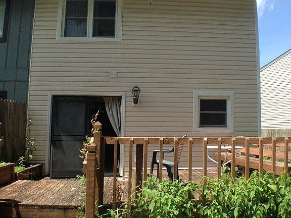 2nd image of 107 N Onsville Pl