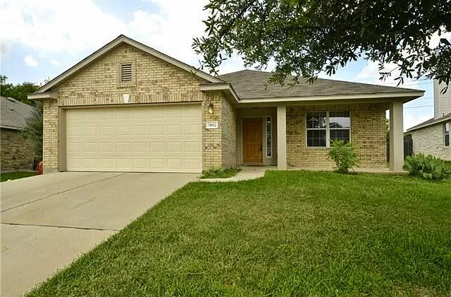 11612 Timber Heights Dr — Photo 2