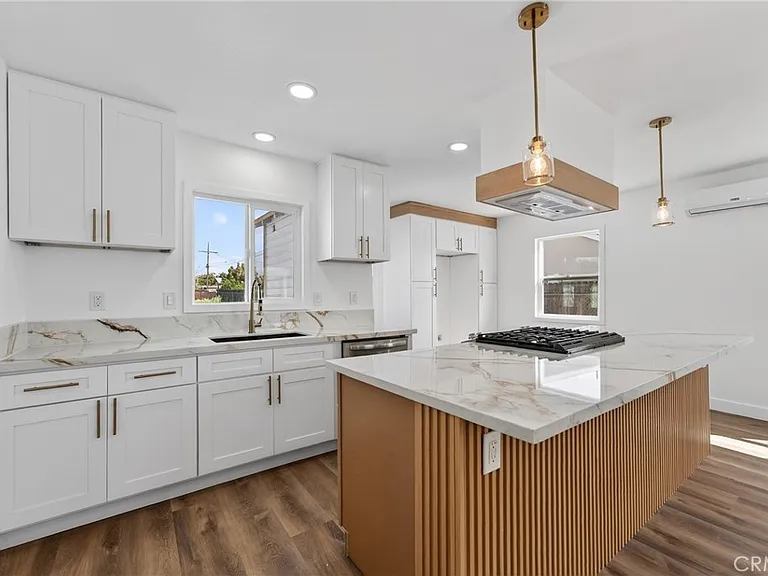 1095 E Phillips Blvd — Photo 14