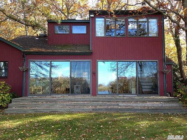 1st image of 7459 Soundview Ave