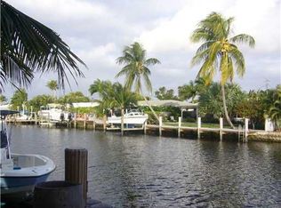 2101 NE 24th St, Wilton Manors, FL 33305