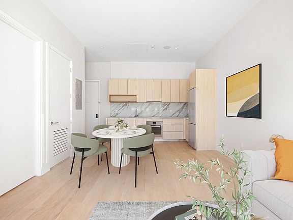 3rd image of 960 Franklin Ave #126