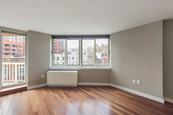 Rented by REAL New York | media 5