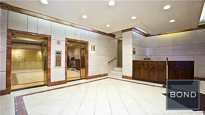 Rented by Bond New York | media 25