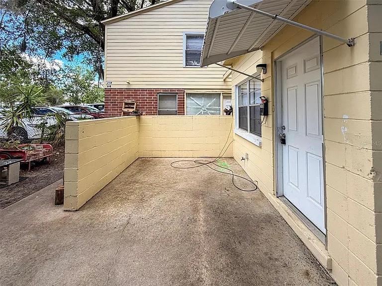 219 NW 3rd Ave #B — Photo 20