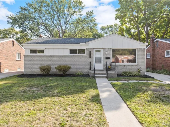 9022 Lucerne, Redford, MI 48239