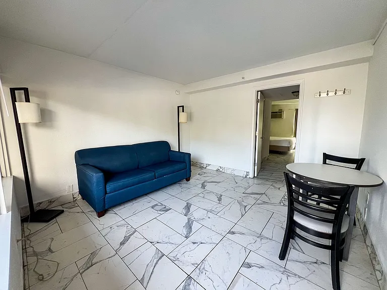 2200 S Ocean Blvd #210 — Photo 4