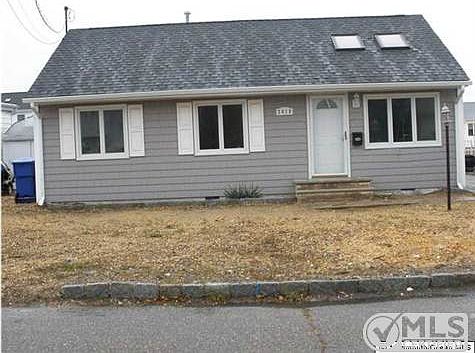 1st image of 3419 Bergen Ave