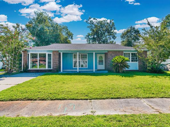 1107 Green Tree Ct
