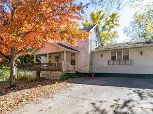 545 E Grove Rd, Decatur, IL 62521