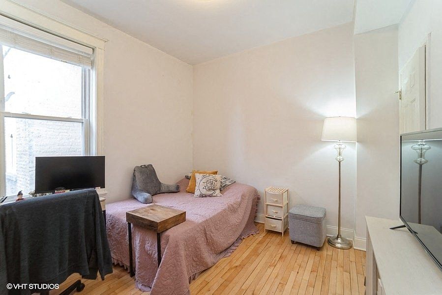 1st image of 2411 N Talman Ave #26242
