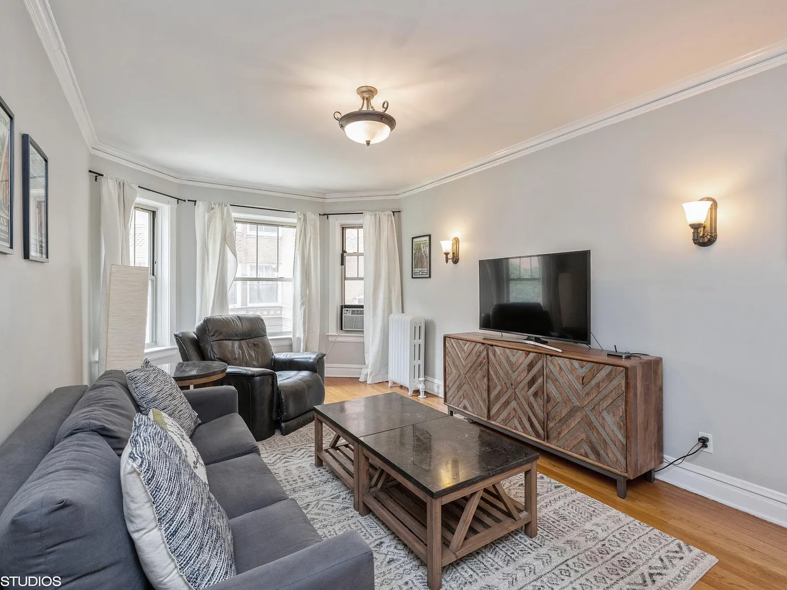 611 Washington Blvd — Photo 4