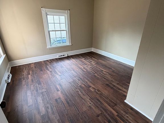 5th image of 313 Wadsworth St