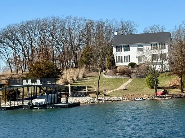 1003 Brave Ln, Keytesville, MO 65261