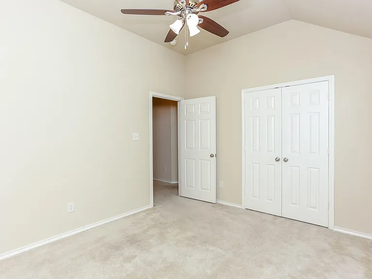 20214 Broad Run Ln — Photo 15