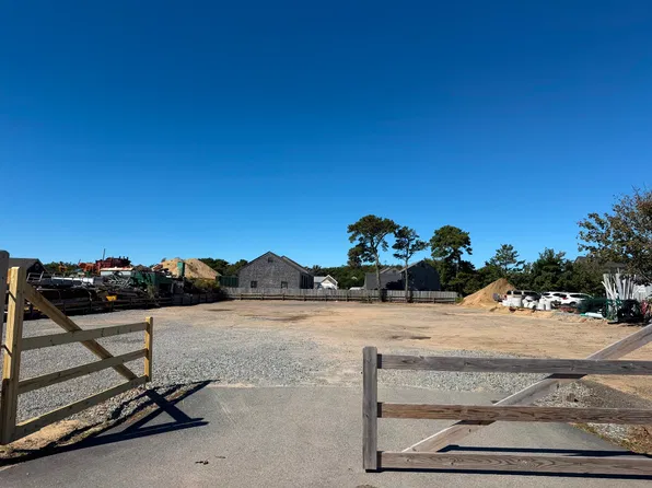 15A Nancy Ann Ln, Nantucket, MA 02554