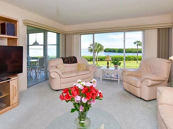 Big View from the Living Room too!