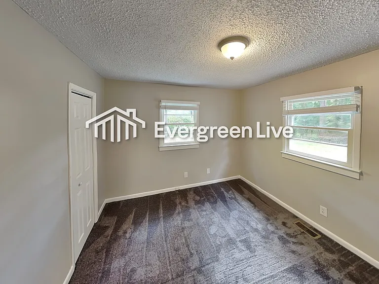 6770 Burkhead Dr — Photo 8