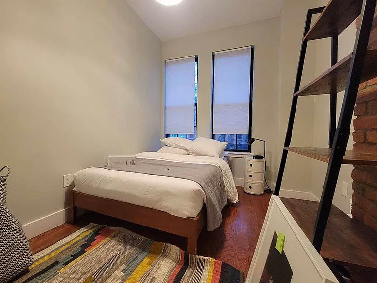 1275 Jefferson Ave #3 — Photo 6