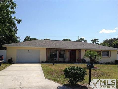4th image of 552 Sanford Dr