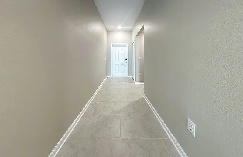 3 bed, 2.0 bath, 1555 sqft, $1,995 — Photo 4