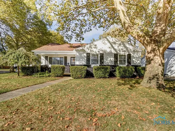 818 Woodlawn Dr, Toledo, OH 43612