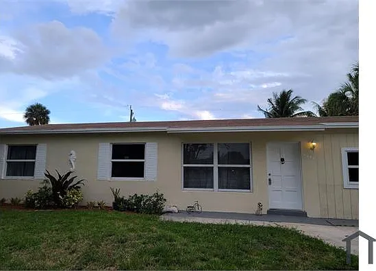 6240 SW 18th Ct