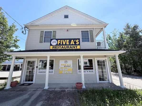 34 Brockton Ave, Abington, MA 02351