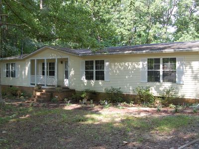 60 Hickory Ct, Bracey, VA, 23919