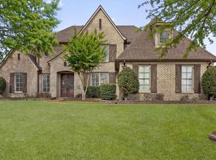 580 Winding Valley Cv, Collierville, TN 38017