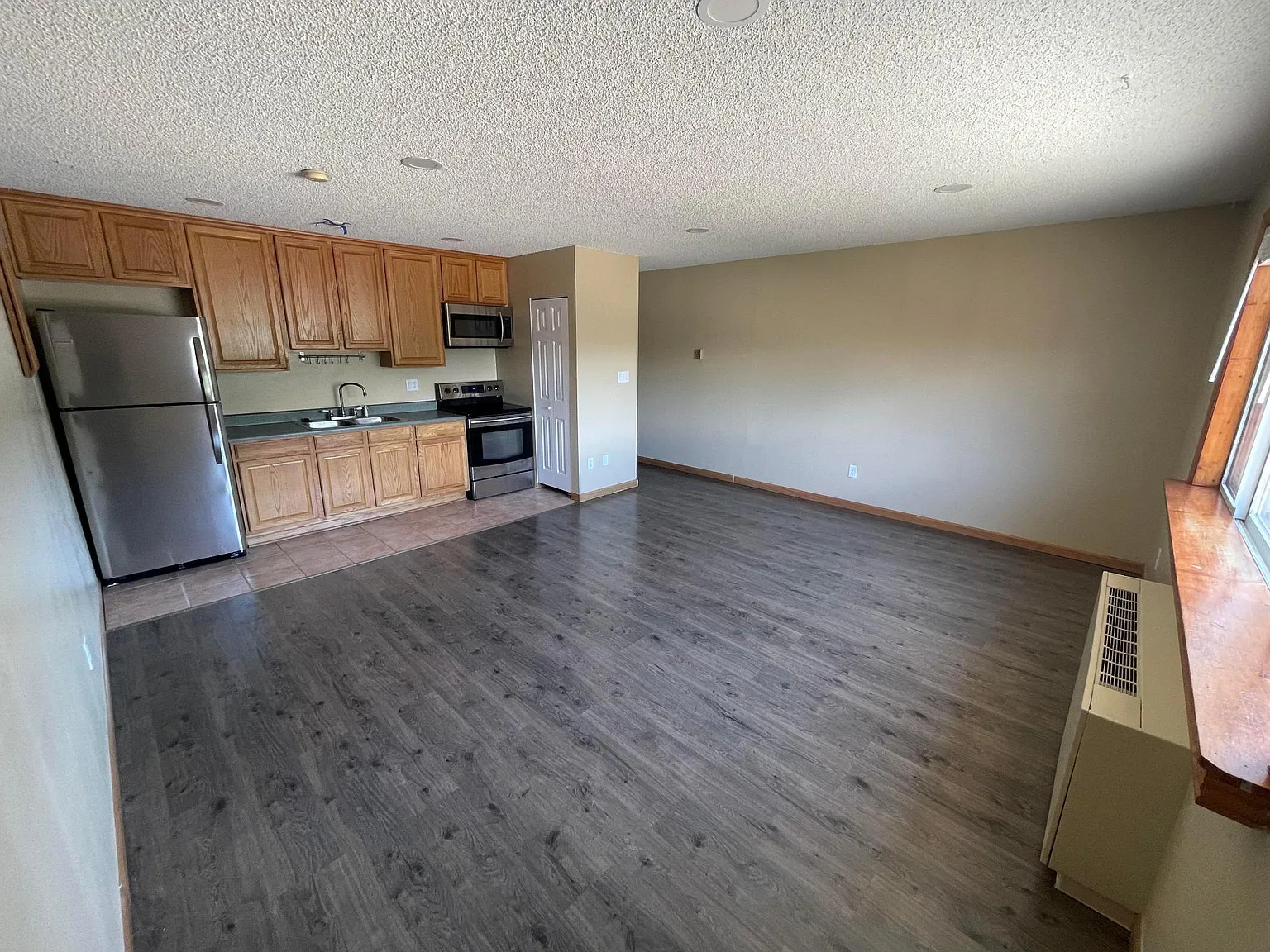 Studio, 504 sqft, $1,400 — Photo 2