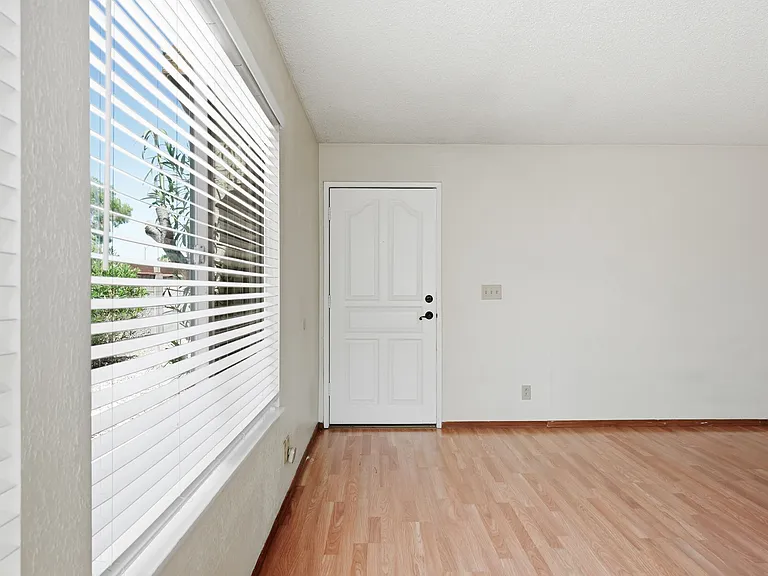 3971 Spring Leaf Dr — Photo 19