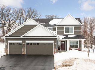 9597 198th St W, Lakeville, MN 55044