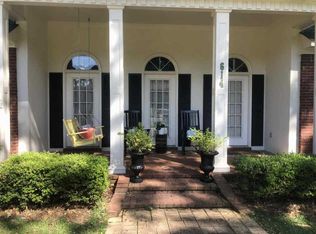 614 Treeline Dr, Brandon, MS 39042