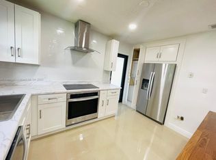 7775 SW 4th St #2, Miami, FL 33144