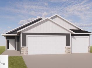 538 Prairieside Trl, Harrisburg, SD 57032