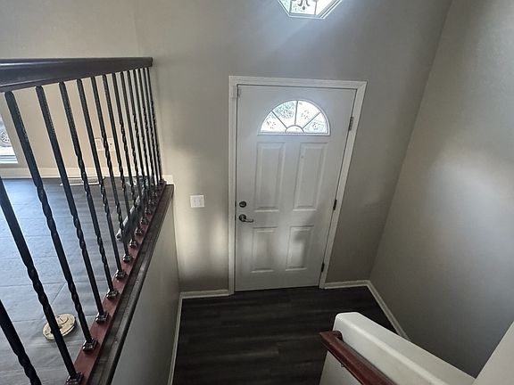 5th image of 16860 Saratoga Cir