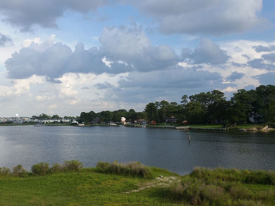 Scenic Views from Deck