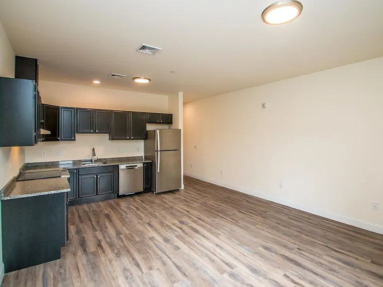 30 Alpine Place Dr #104 — Photo 8