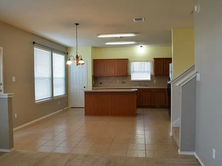 5809 Graphite Dr — Photo 7