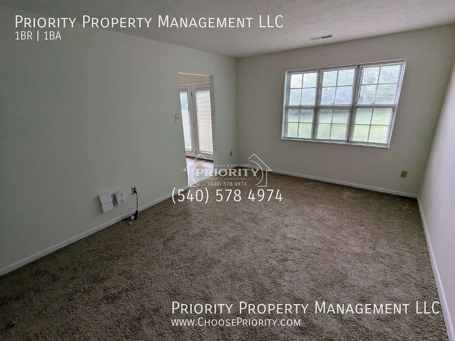 Spacious 1BR/1BA Unit Near JMU, High-Speed WiFi Included! — Photo 3