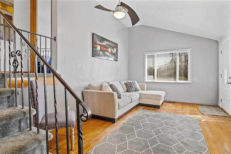 180 Chickasaw Ave, Pittsburgh, PA 15237 Zillow