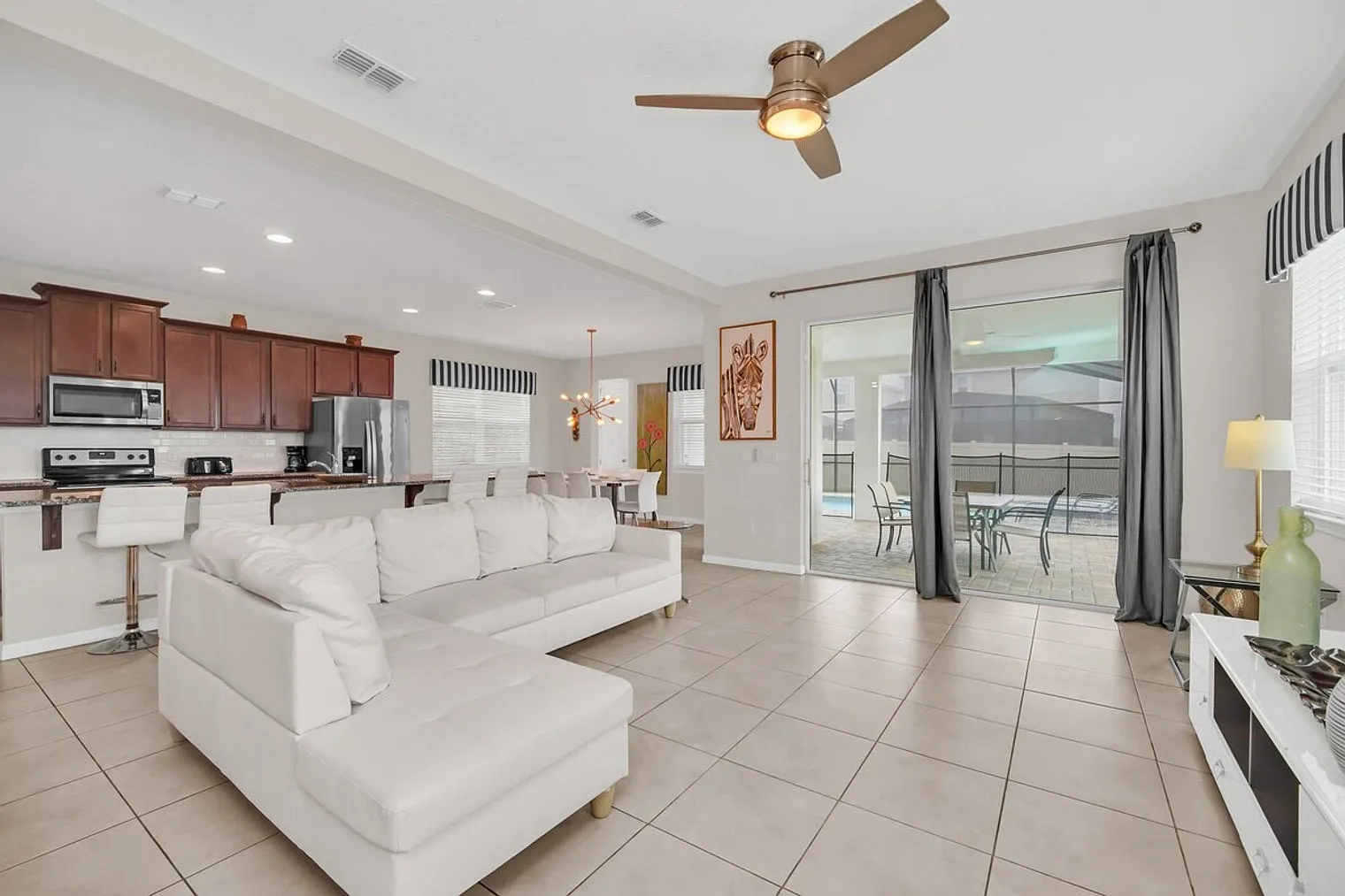 6 bed, 5.0 bath, 2755 sqft, $5,149 — Photo 1