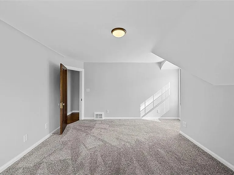 3829 Washington Blvd — Photo 16