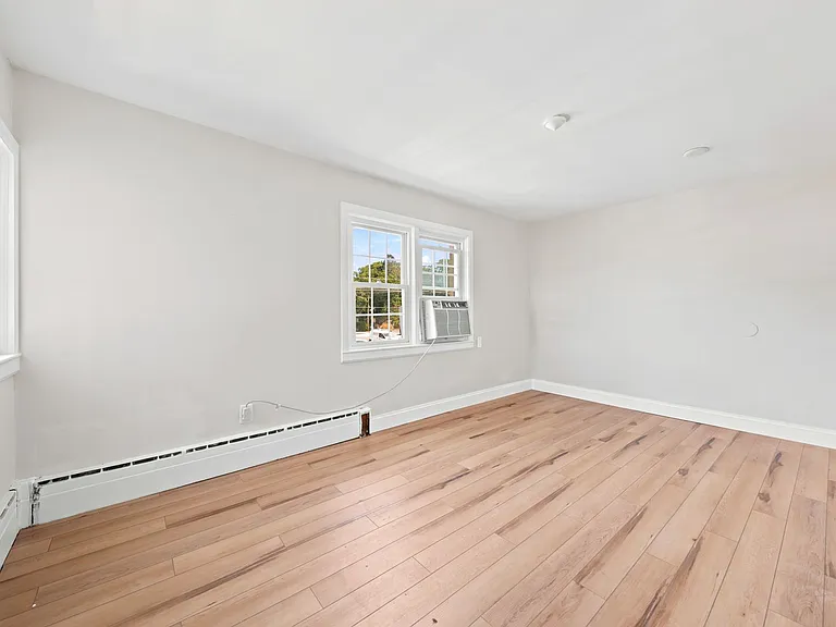 805 W New York Ave — Photo 13