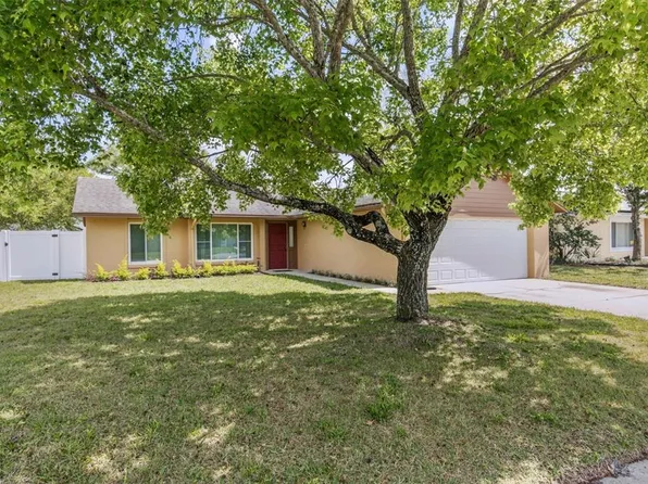 1045 Dishman Loop, Oviedo, FL 32765