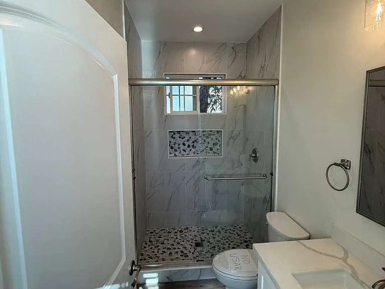 10826 Floral Dr #10826 — Photo 6