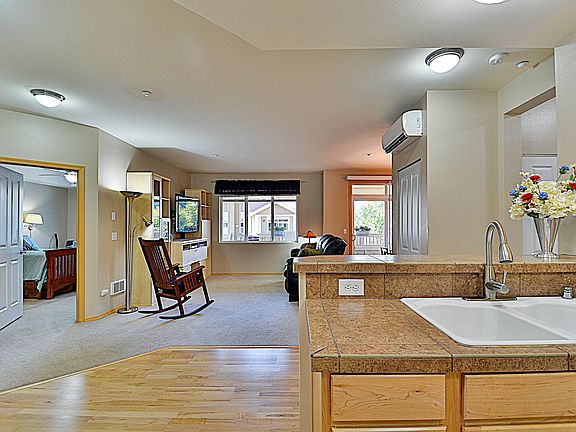 4th image of 23932 NE 115th Ln Unit 304